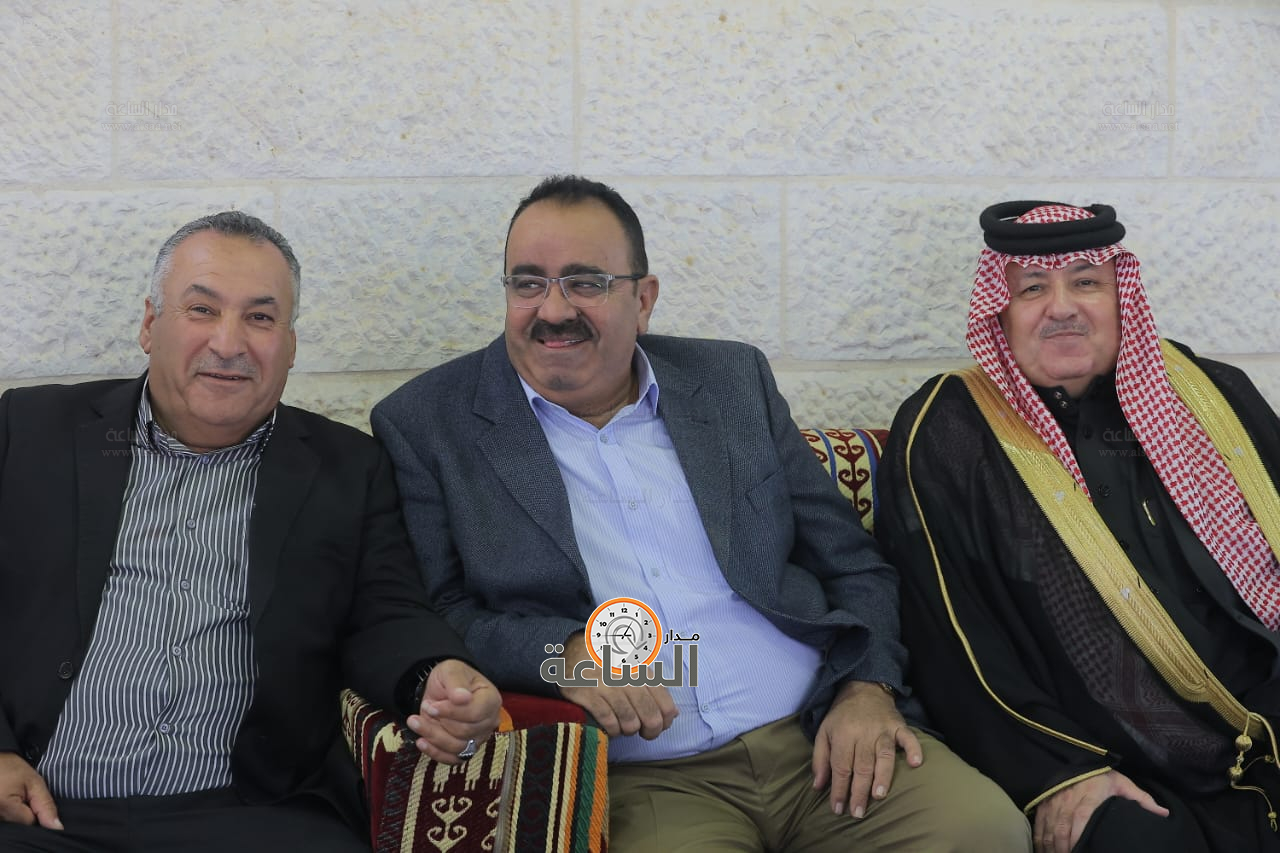 Madar Al-Saa Images 0.5362907156625683