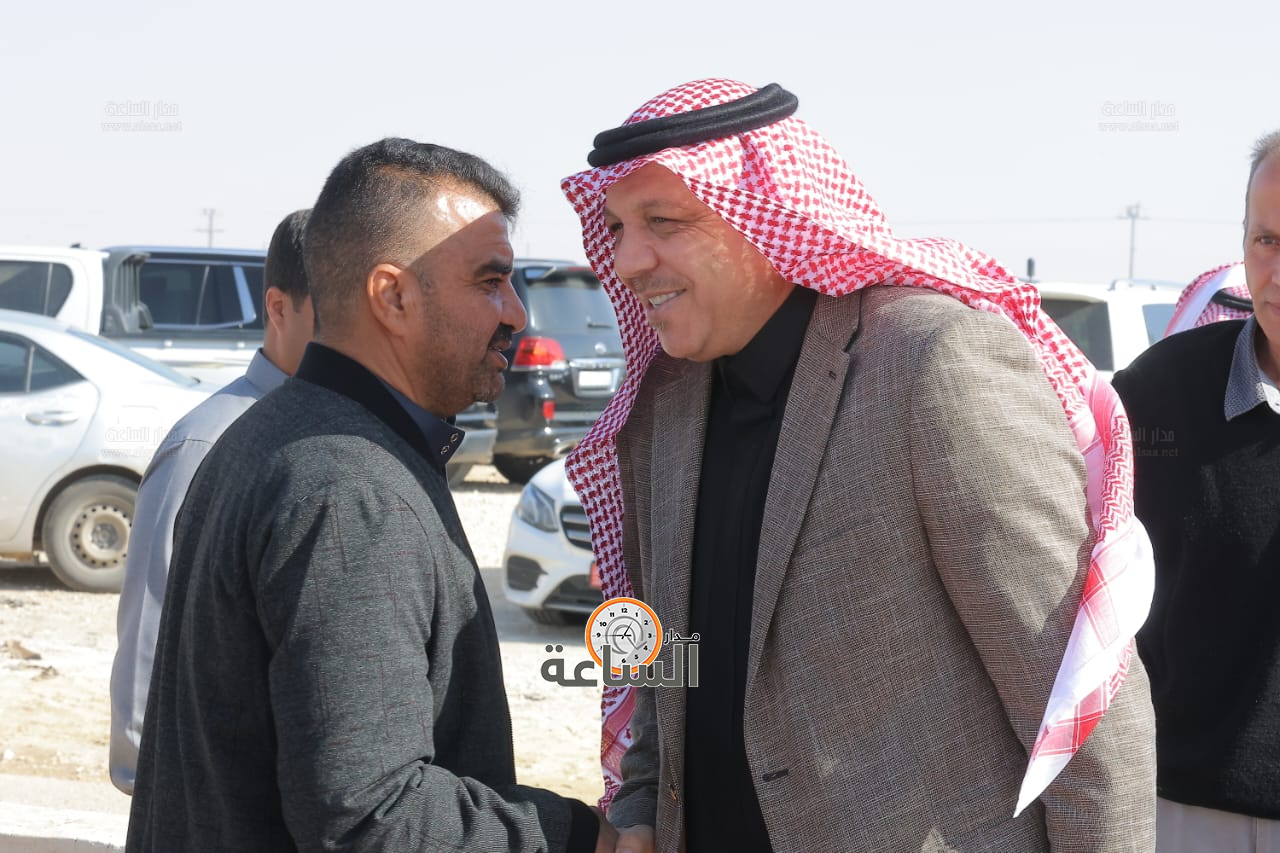 Madar Al-Saa Images 0.4590476886828365