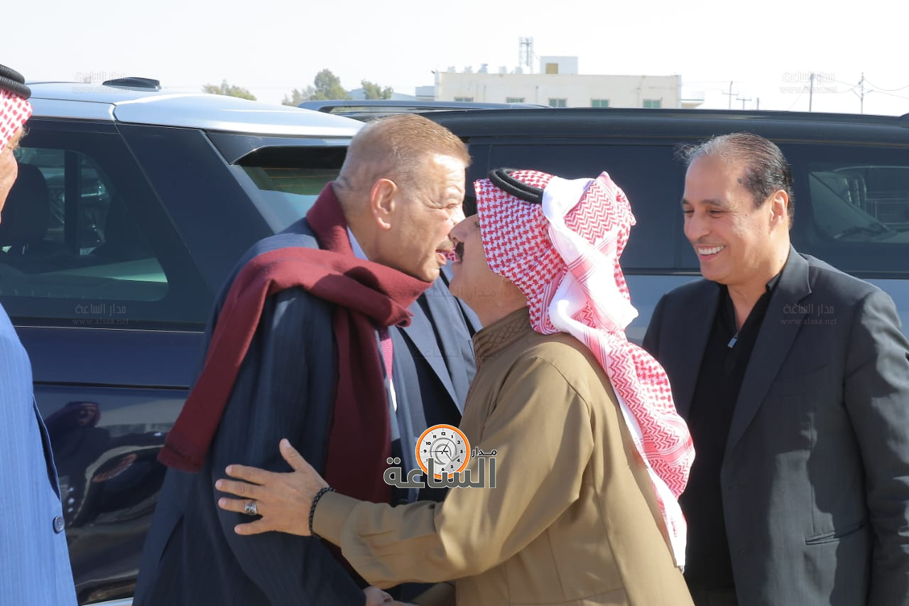 Madar Al-Saa Images 0.7860538632635982