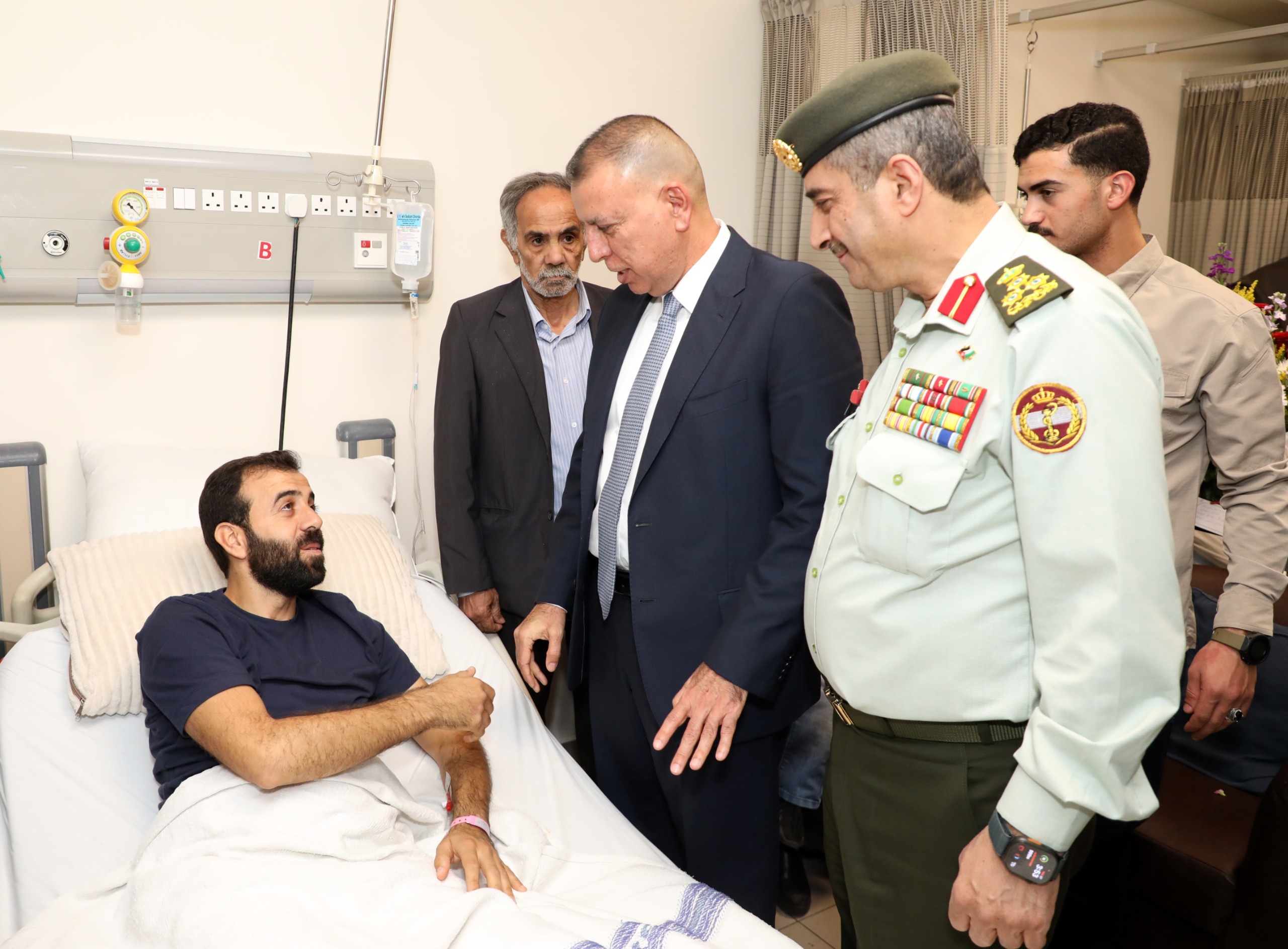 Madar Al-Saa Images 0.8591559146589428