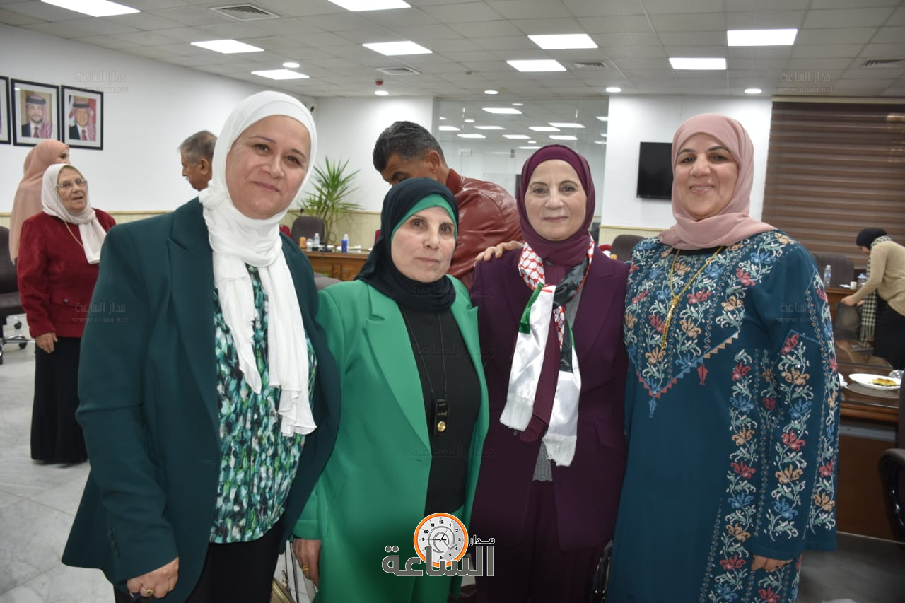 Madar Al-Saa Images 0.33316113329877817