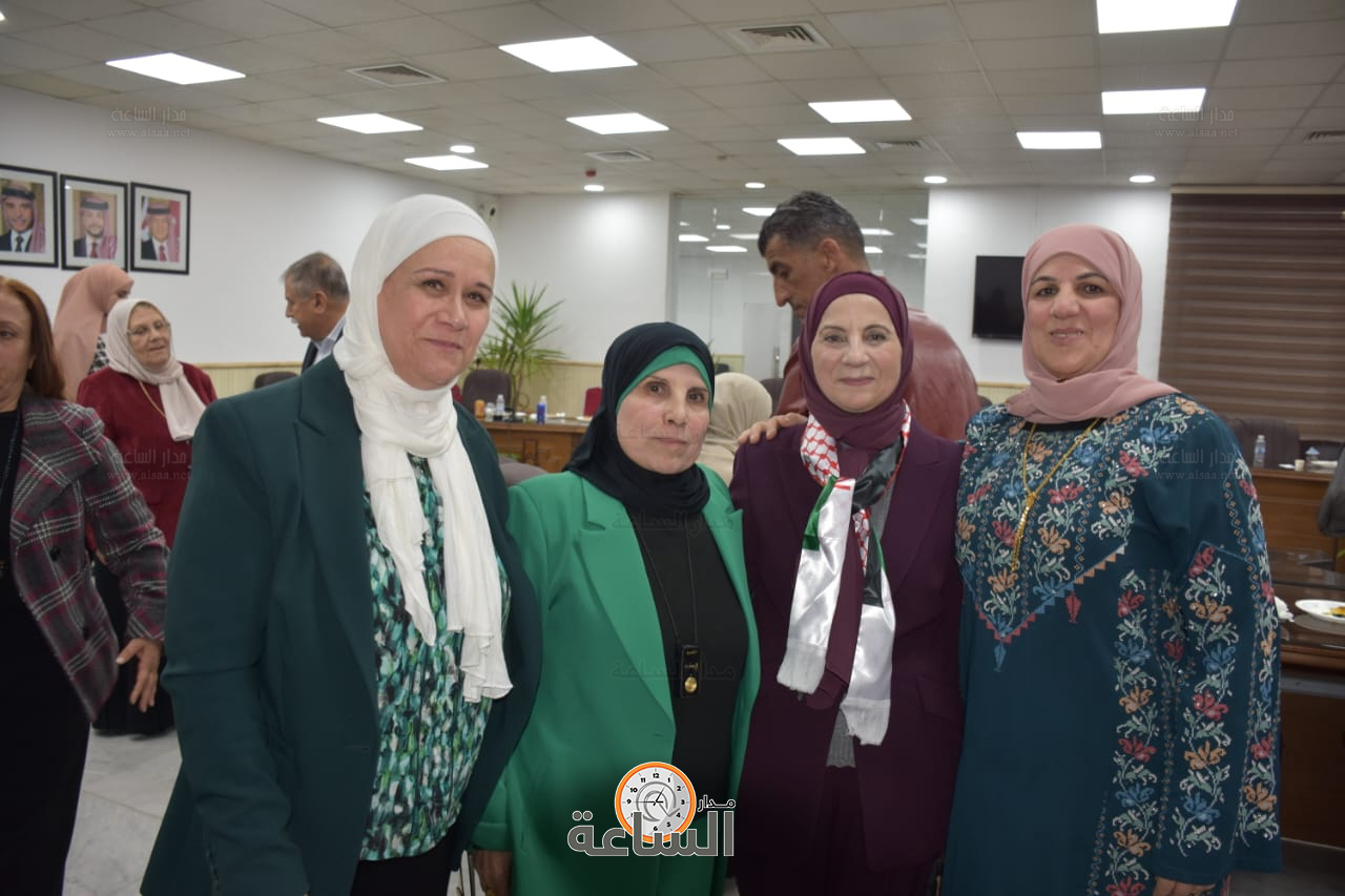 Madar Al-Saa Images 0.22945470952149494