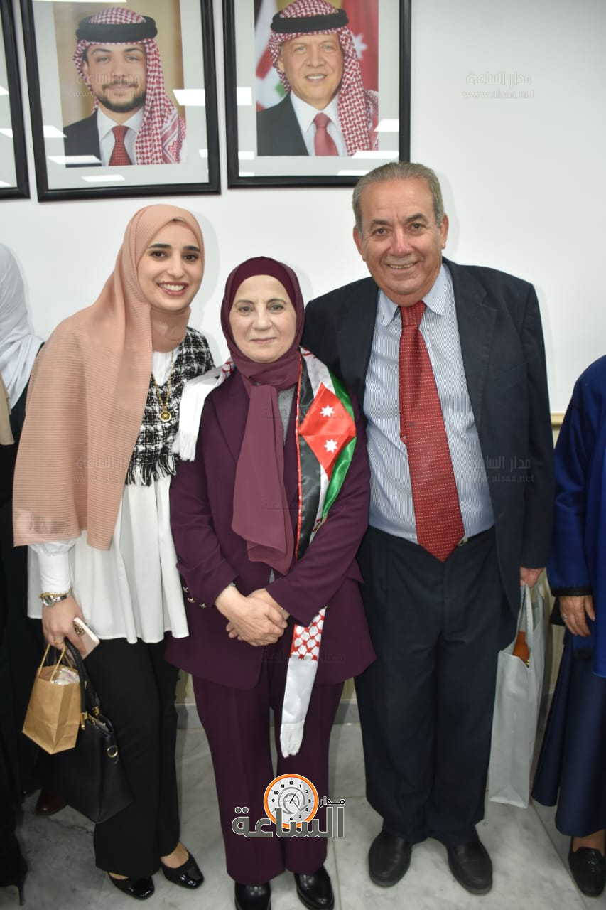 Madar Al-Saa Images 0.7224499629130299