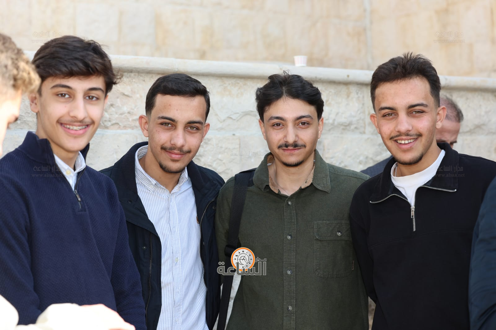 Madar Al-Saa Images 0.611917661107487