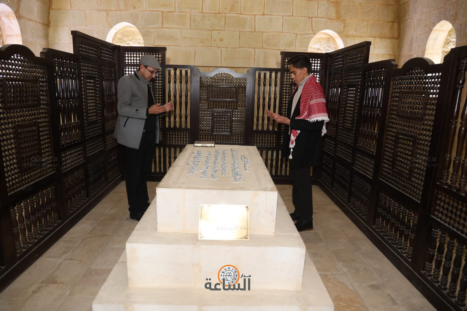 Madar Al-Saa Images 0.7393190819014424