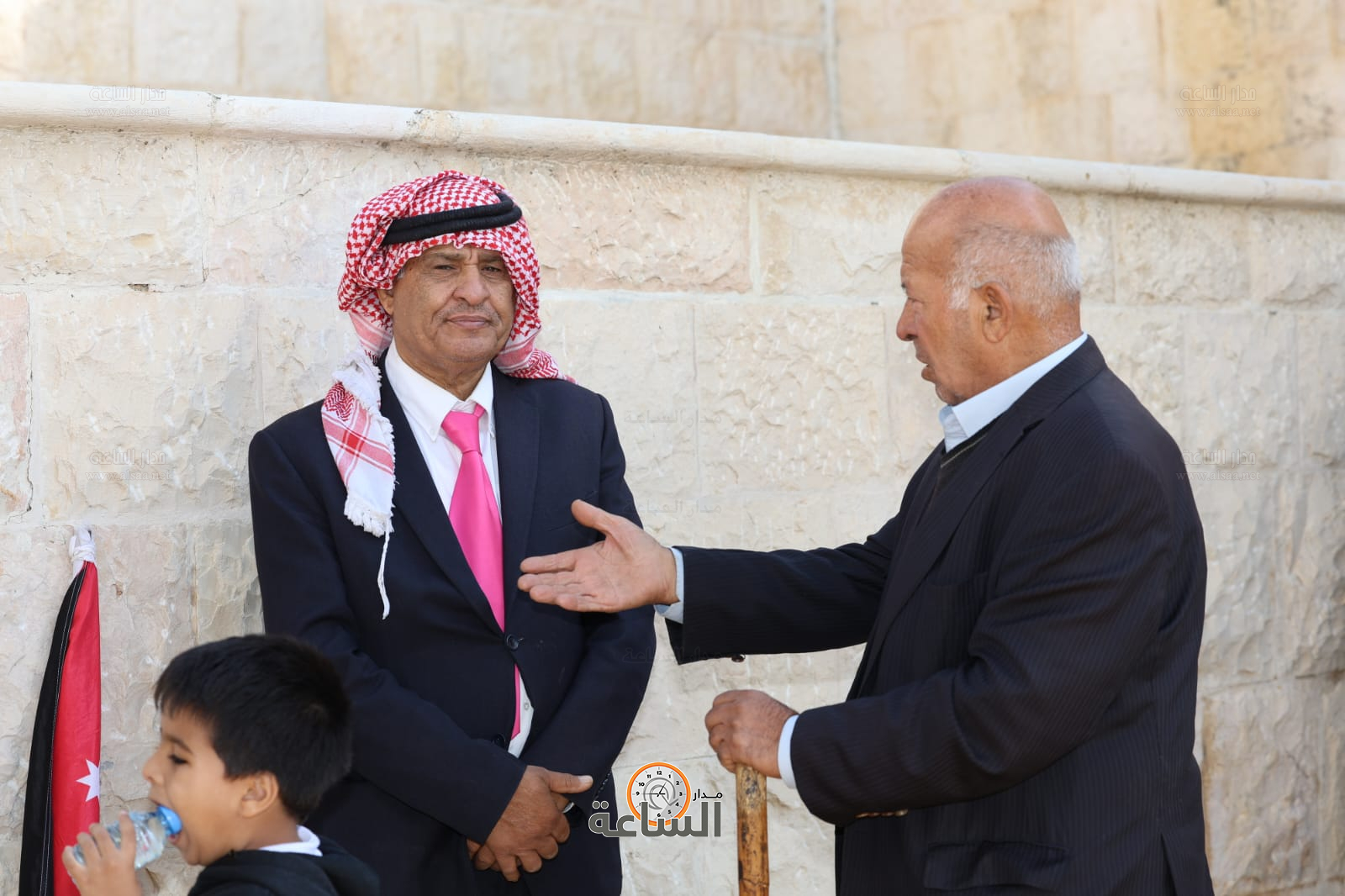 Madar Al-Saa Images 0.6911225401279577