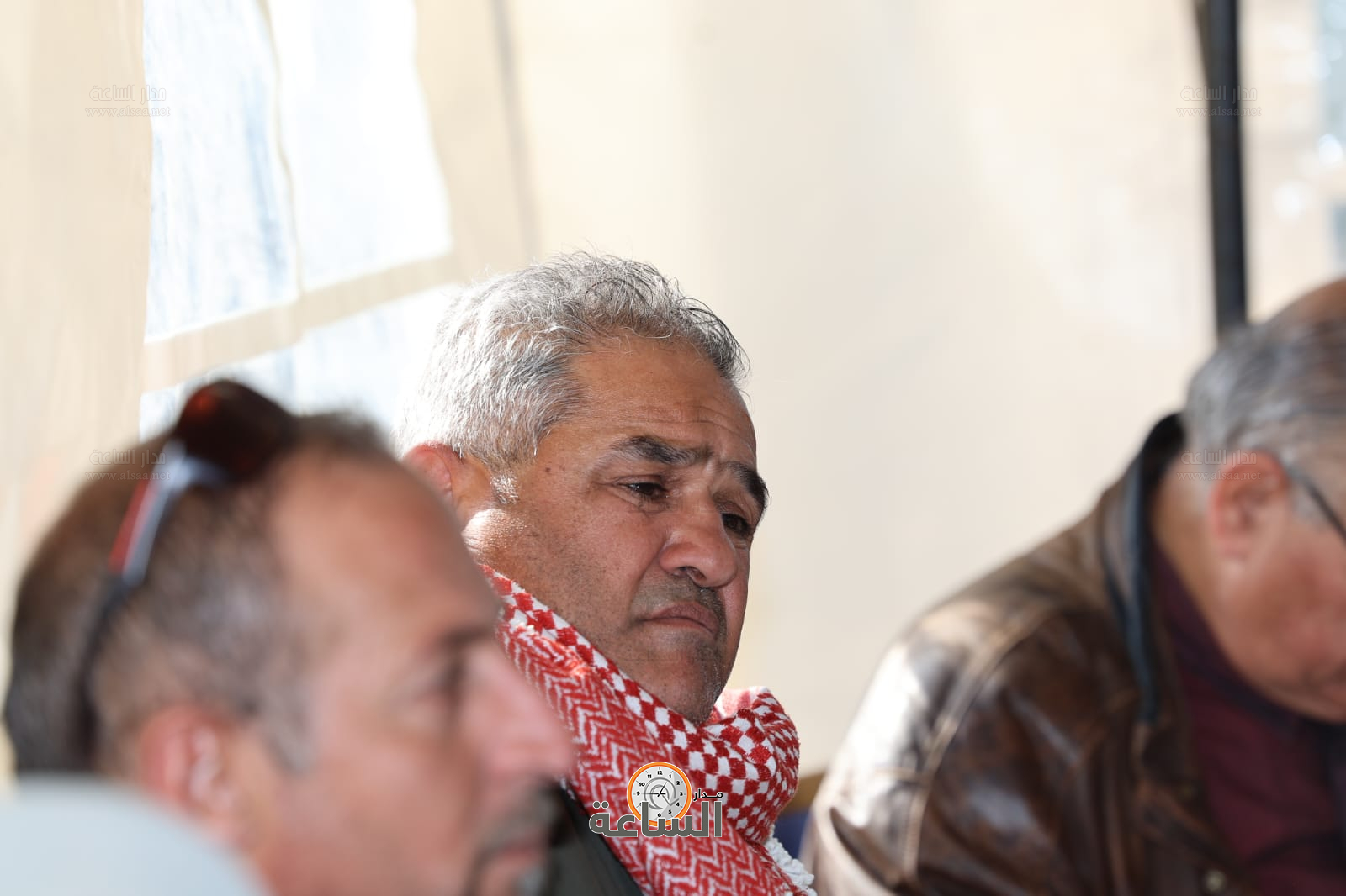 Madar Al-Saa Images 0.25638163909168643