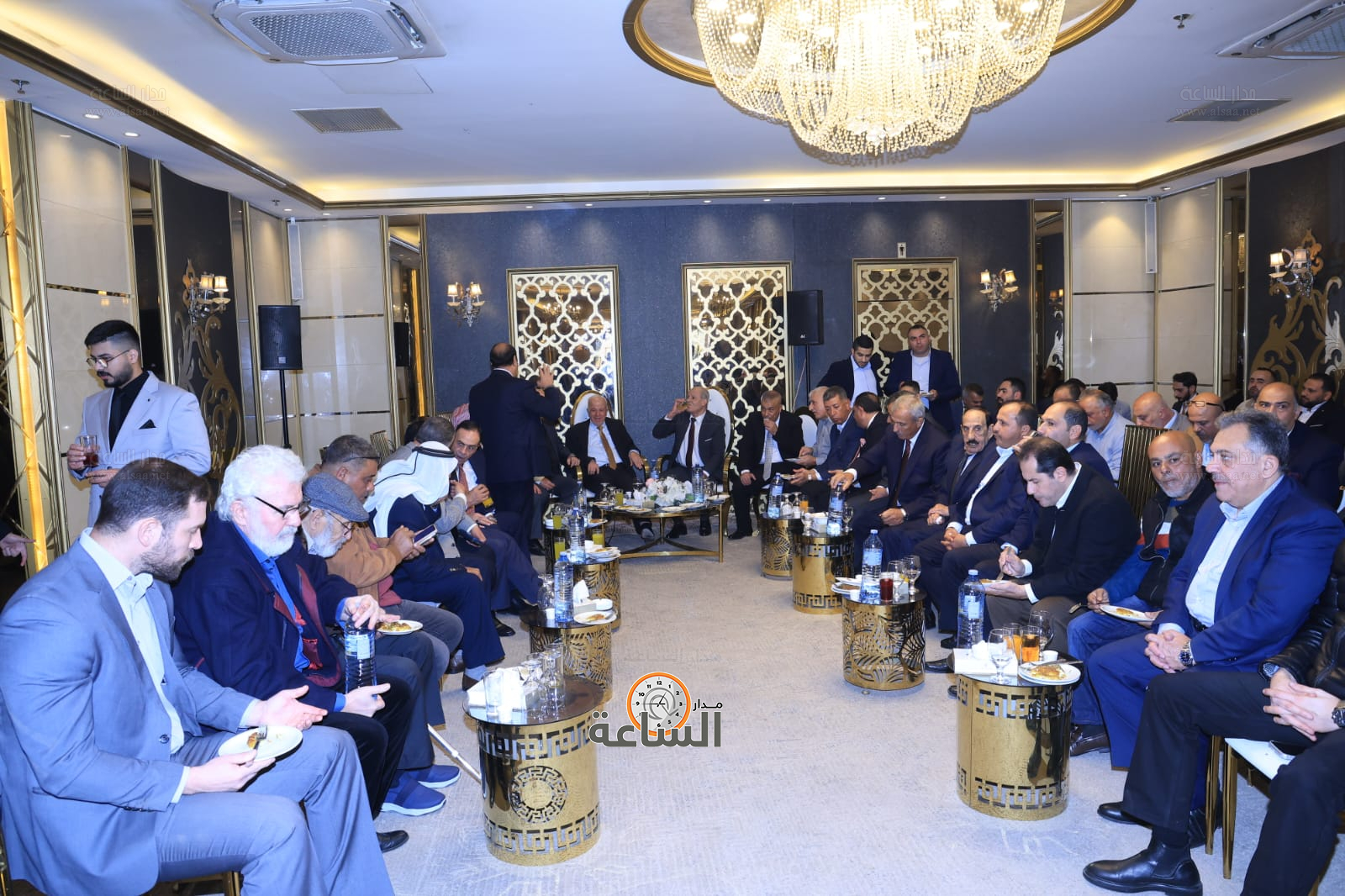 Madar Al-Saa Images 0.8817185804612744