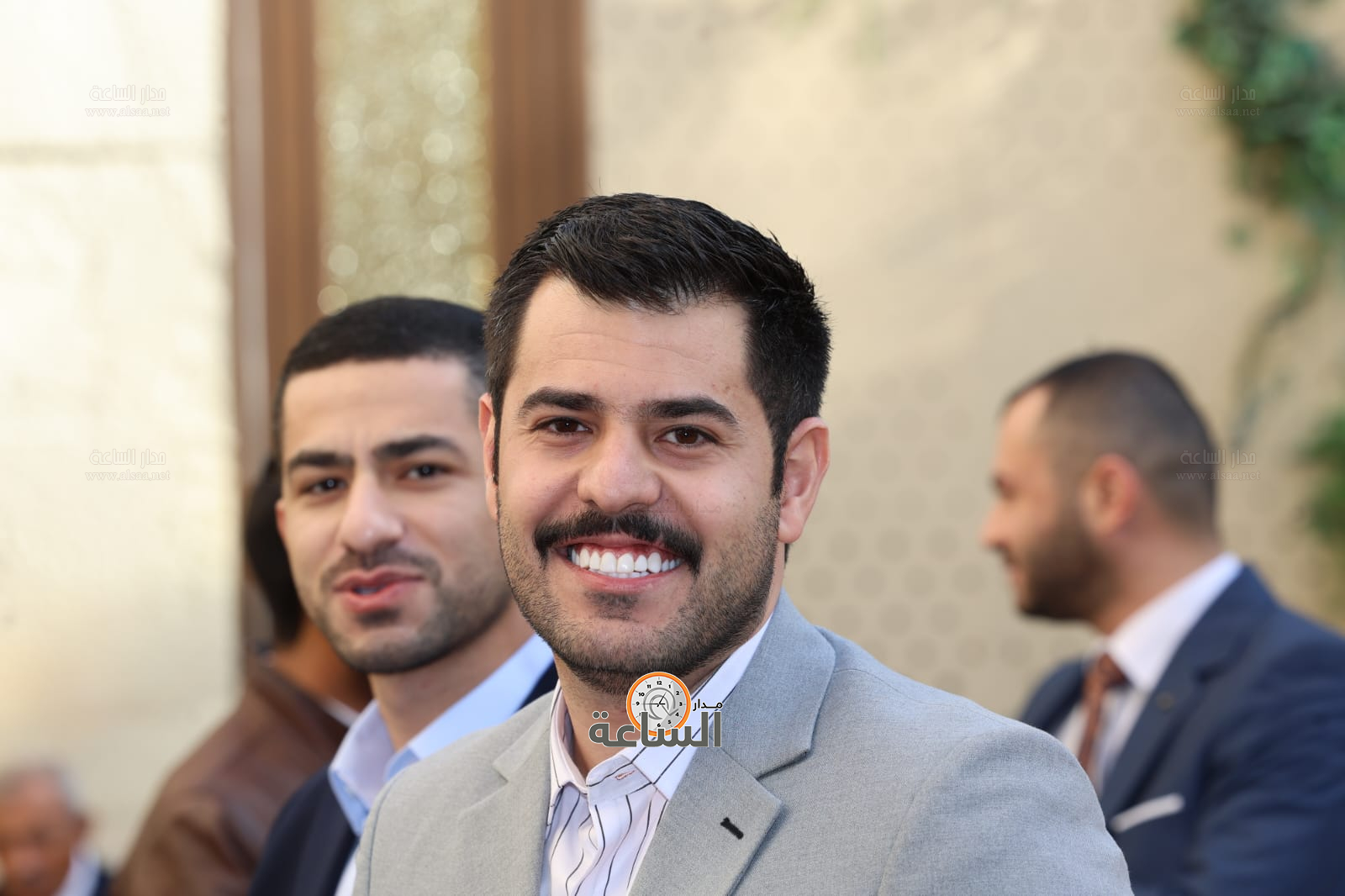 Madar Al-Saa Images 0.824176782189598