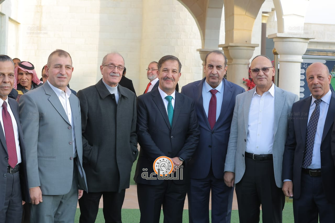 Madar Al-Saa Images 0.4523747996891637