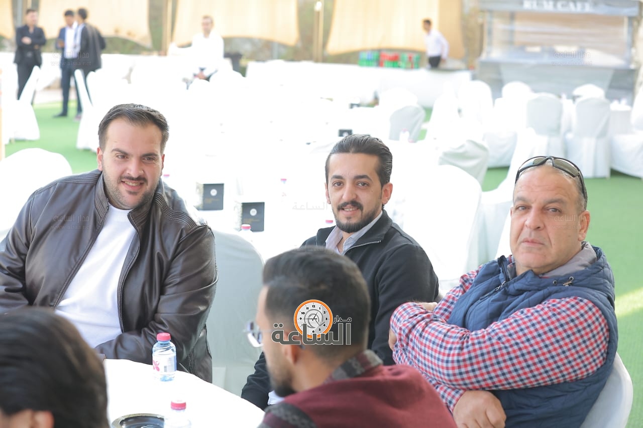 Madar Al-Saa Images 0.16054652567283267