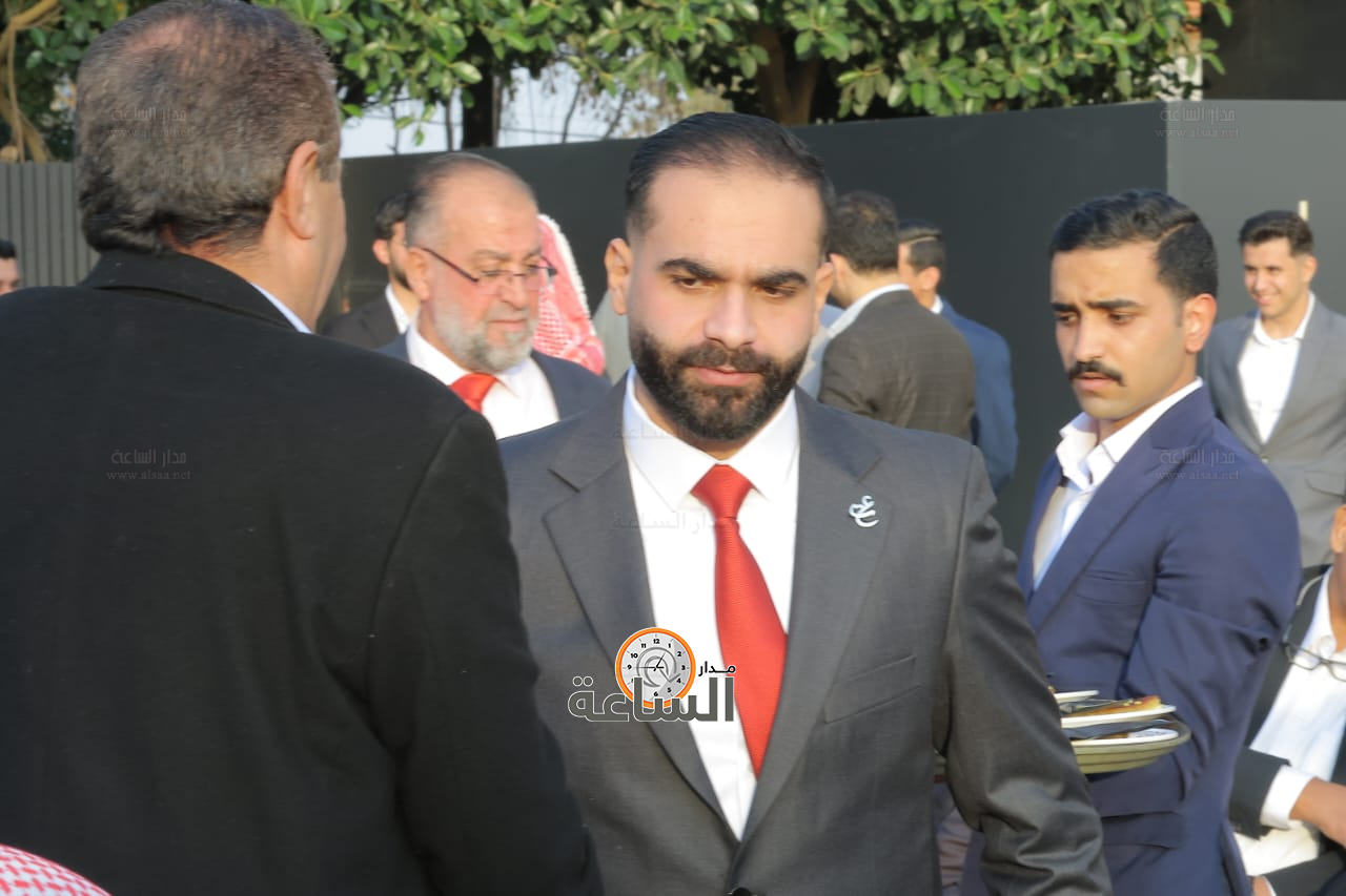 Madar Al-Saa Images 0.6941880609186534