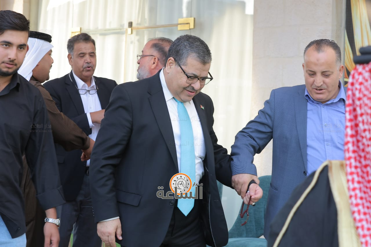 Madar Al-Saa Images 0.17188271139583988