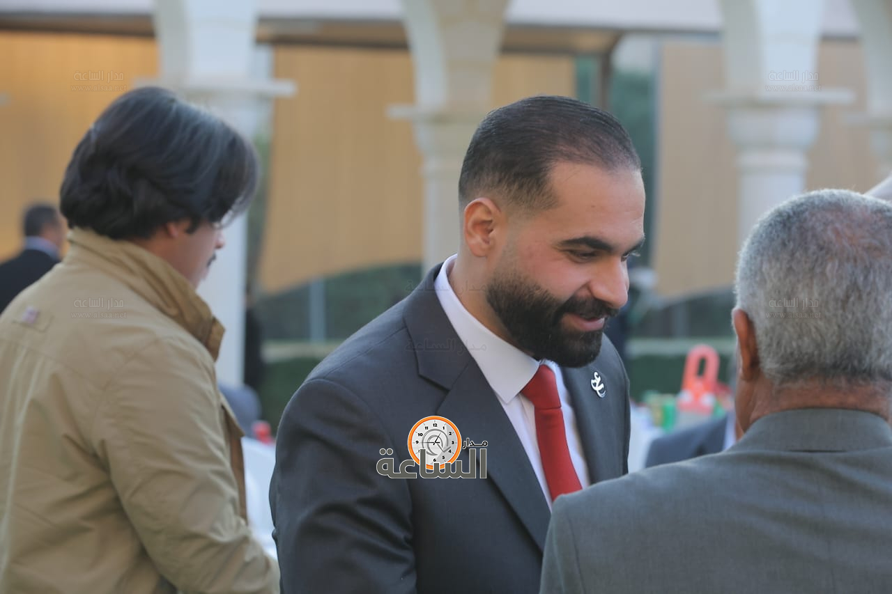 Madar Al-Saa Images 0.43620872639158914