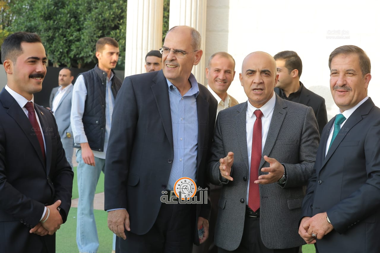 Madar Al-Saa Images 0.4748609586412099