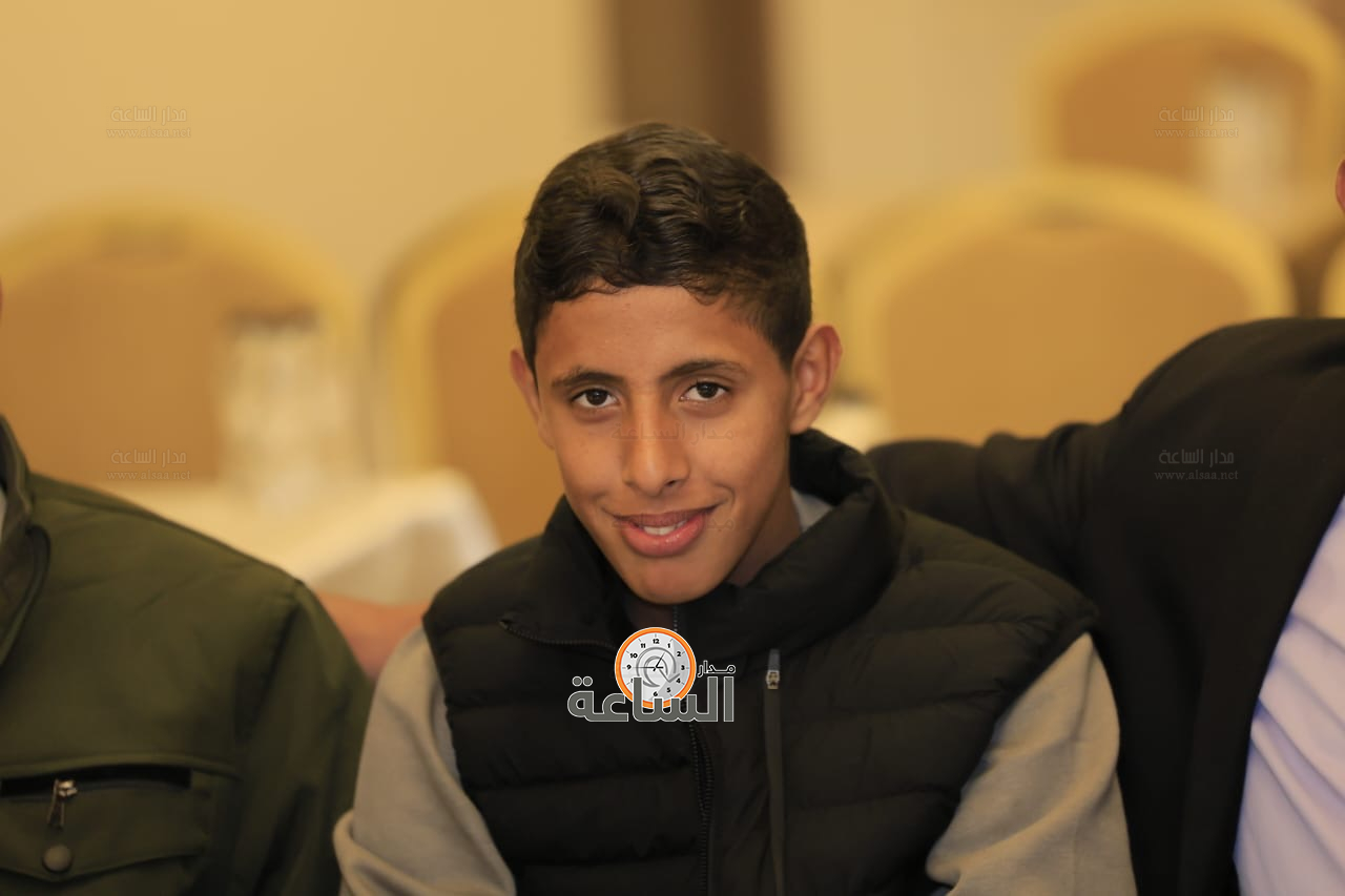 Madar Al-Saa Images 0.25579689037352027