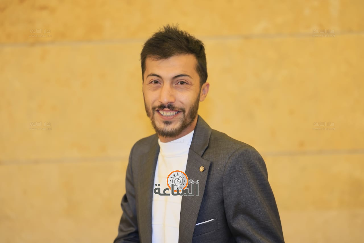 Madar Al-Saa Images 0.7090230566785587