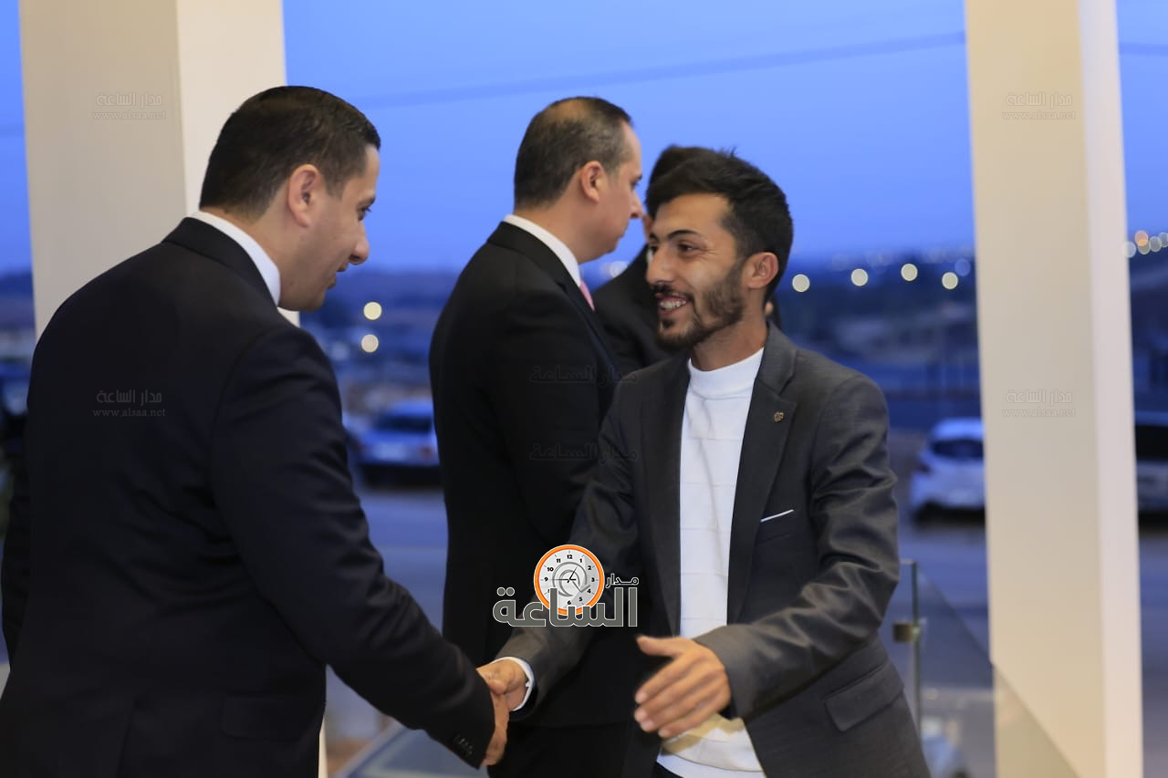 Madar Al-Saa Images 0.9927936197341835