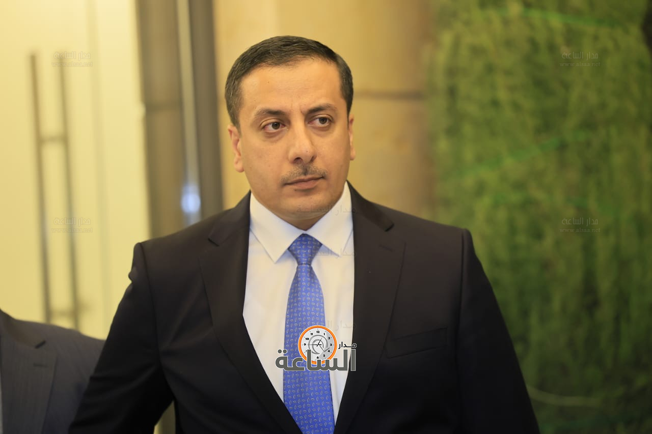 Madar Al-Saa Images 0.7726619963156349