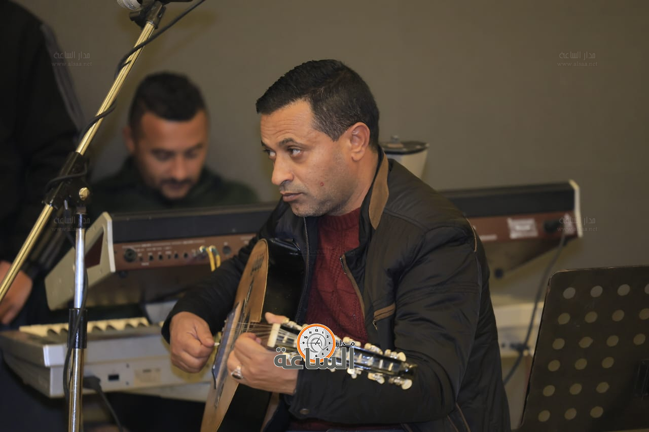 Madar Al-Saa Images 0.06428997687200289