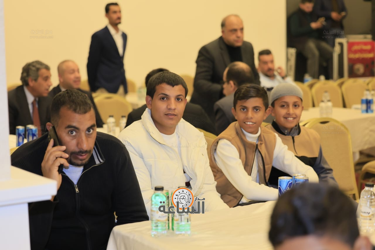 Madar Al-Saa Images 0.5548757031053211