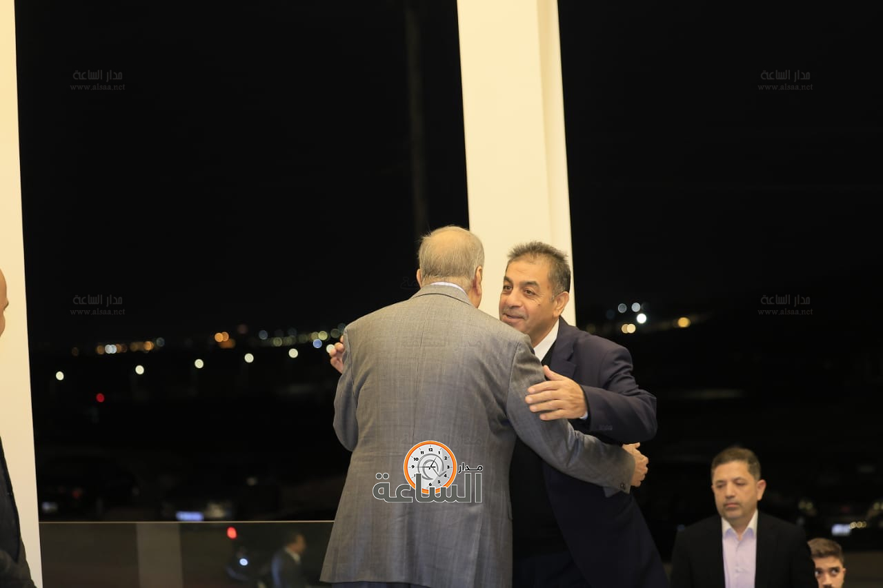 Madar Al-Saa Images 0.32896330936990115