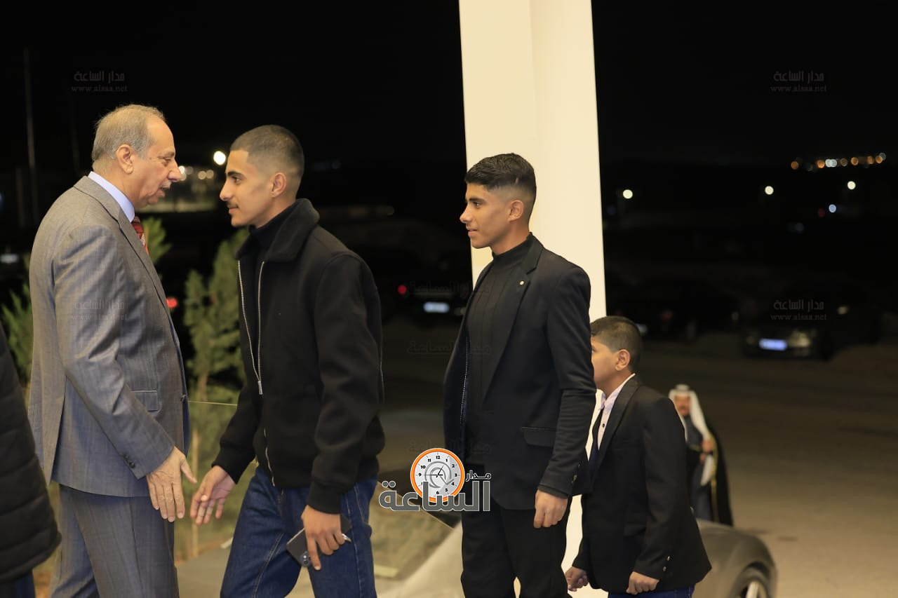 Madar Al-Saa Images 0.9290664845597559