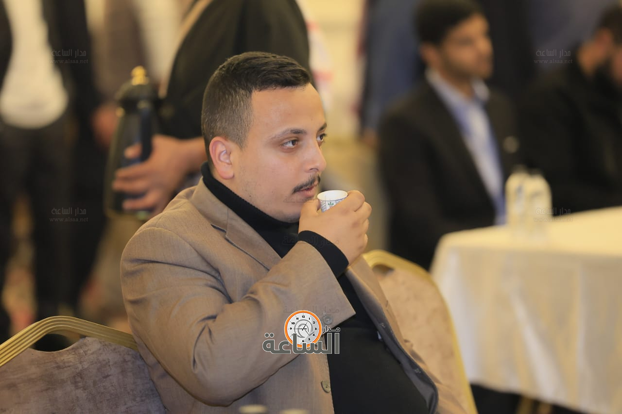 Madar Al-Saa Images 0.8786400672000493