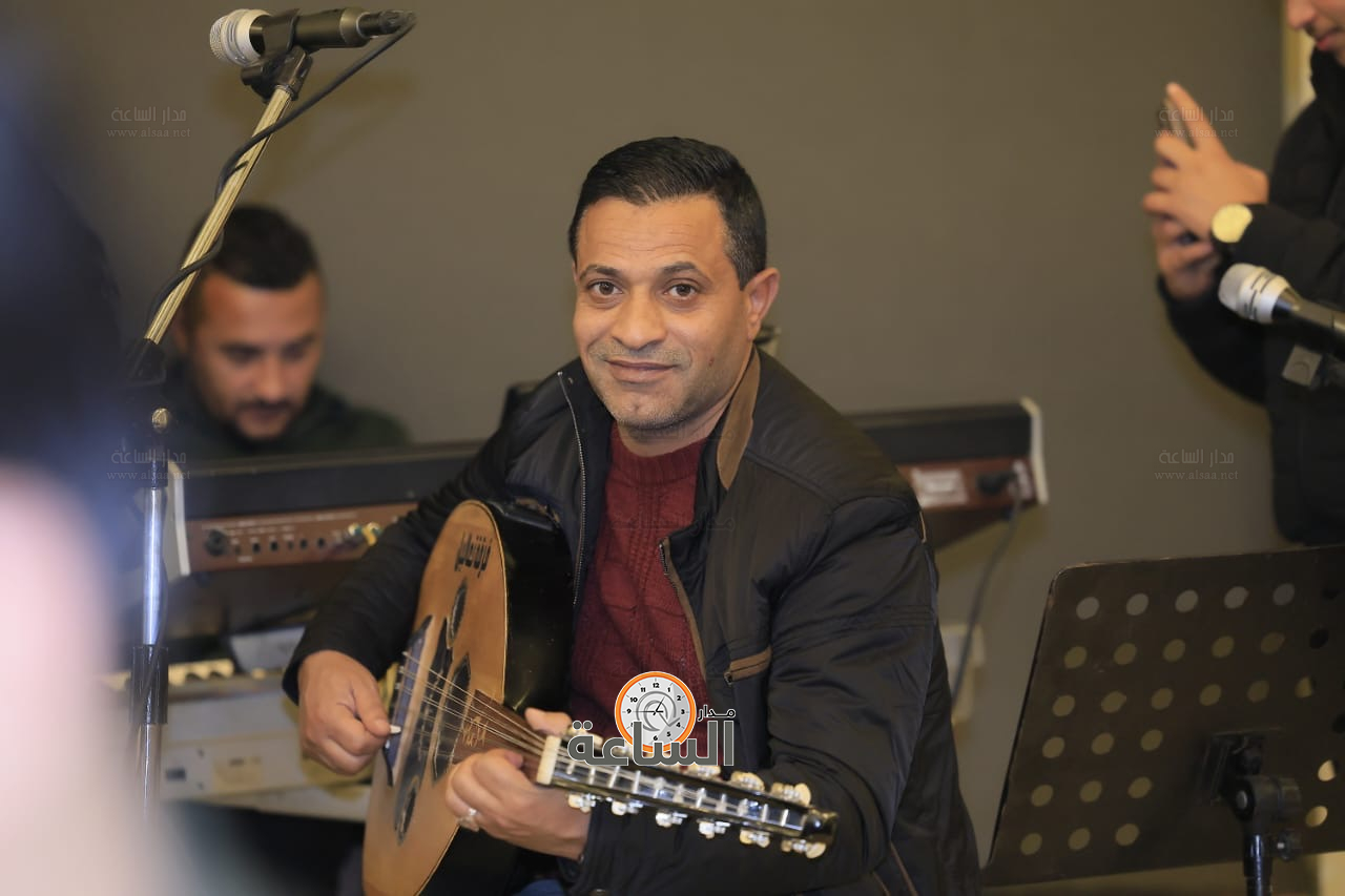 Madar Al-Saa Images 0.623017151836405