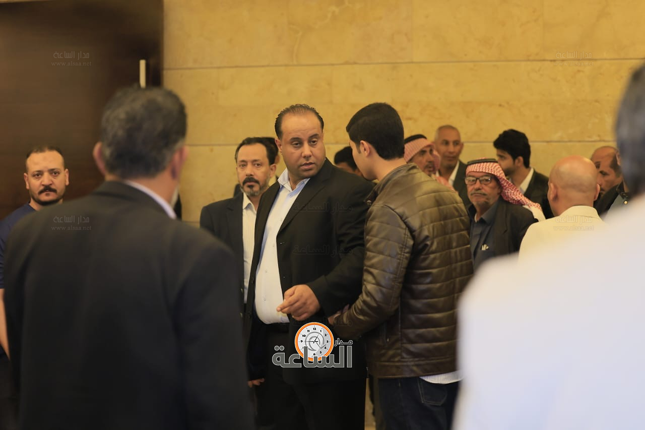 Madar Al-Saa Images 0.38660855790590754