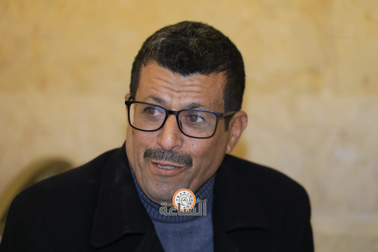 Madar Al-Saa Images 0.984293632164507