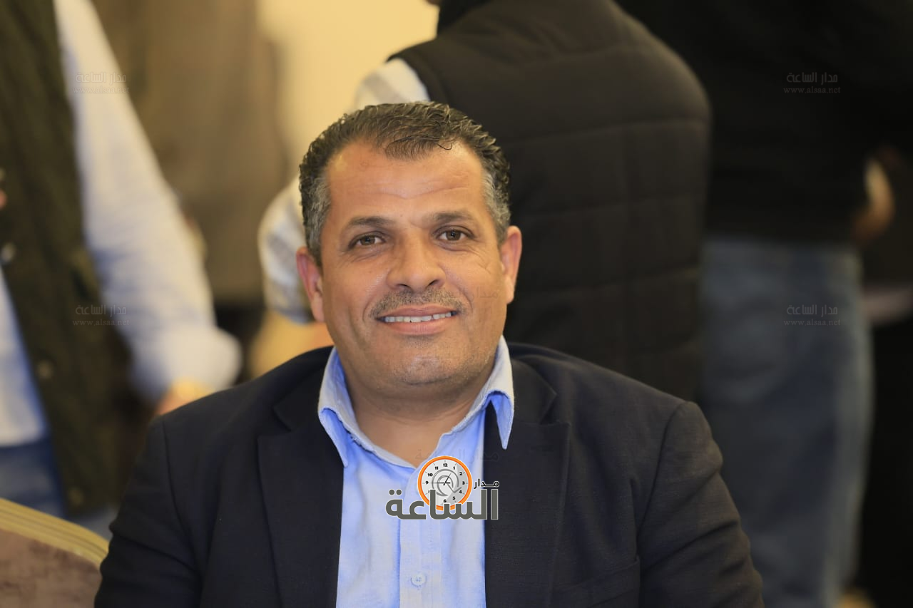 Madar Al-Saa Images 0.042079415857332325