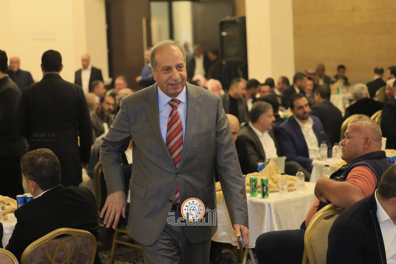 Madar Al-Saa Images 0.48335124762118