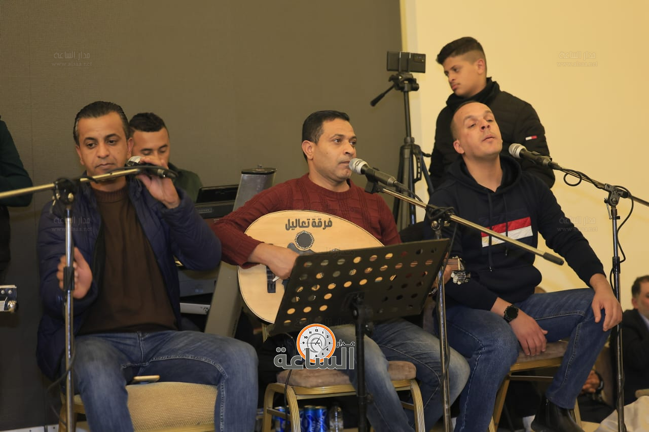 Madar Al-Saa Images 0.8984982342770474