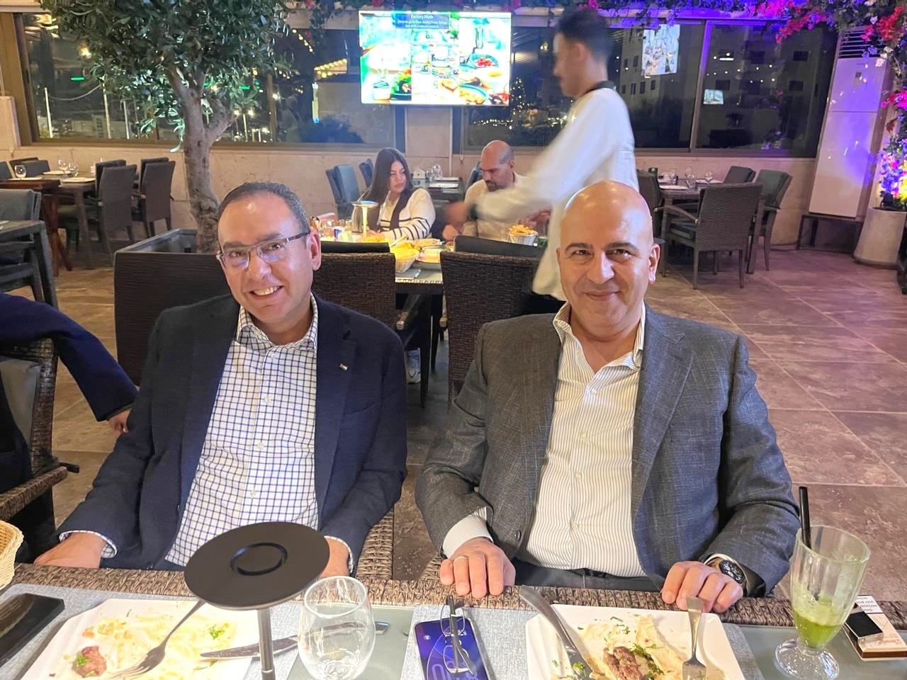 Madar Al-Saa Images 0.5036029573565859