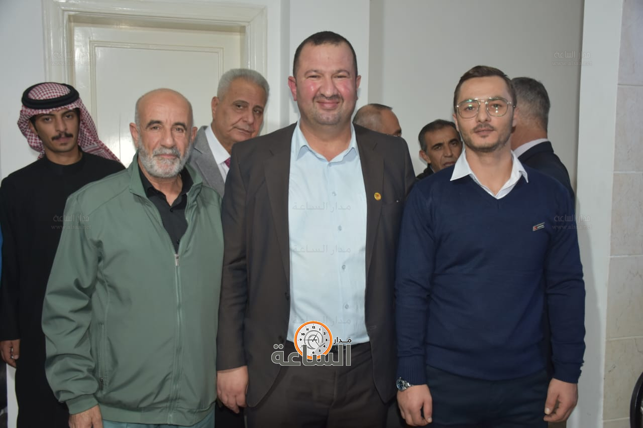 Madar Al-Saa Images 0.8845453864509246