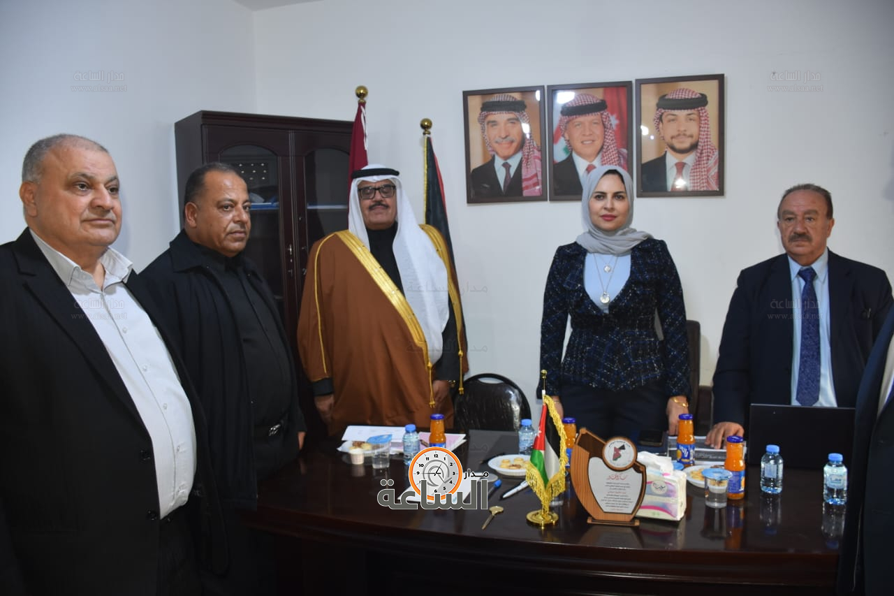 Madar Al-Saa Images 0.647876058219522