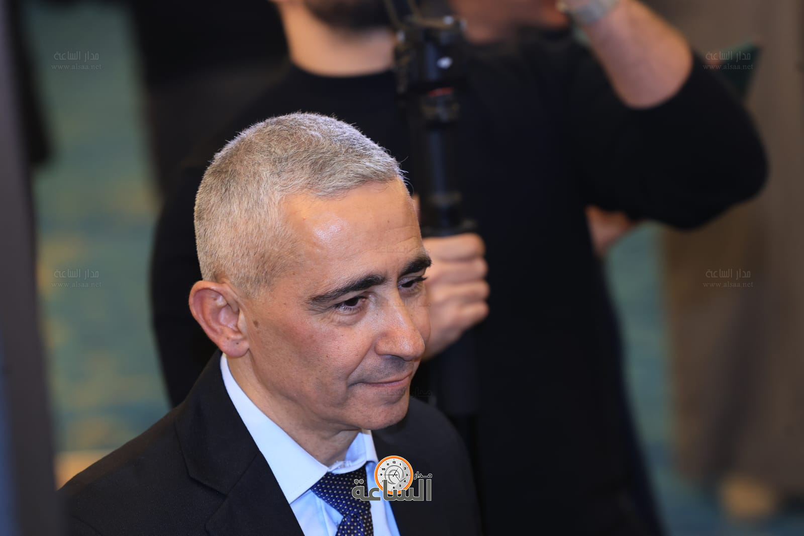 Madar Al-Saa Images 0.897314239769425