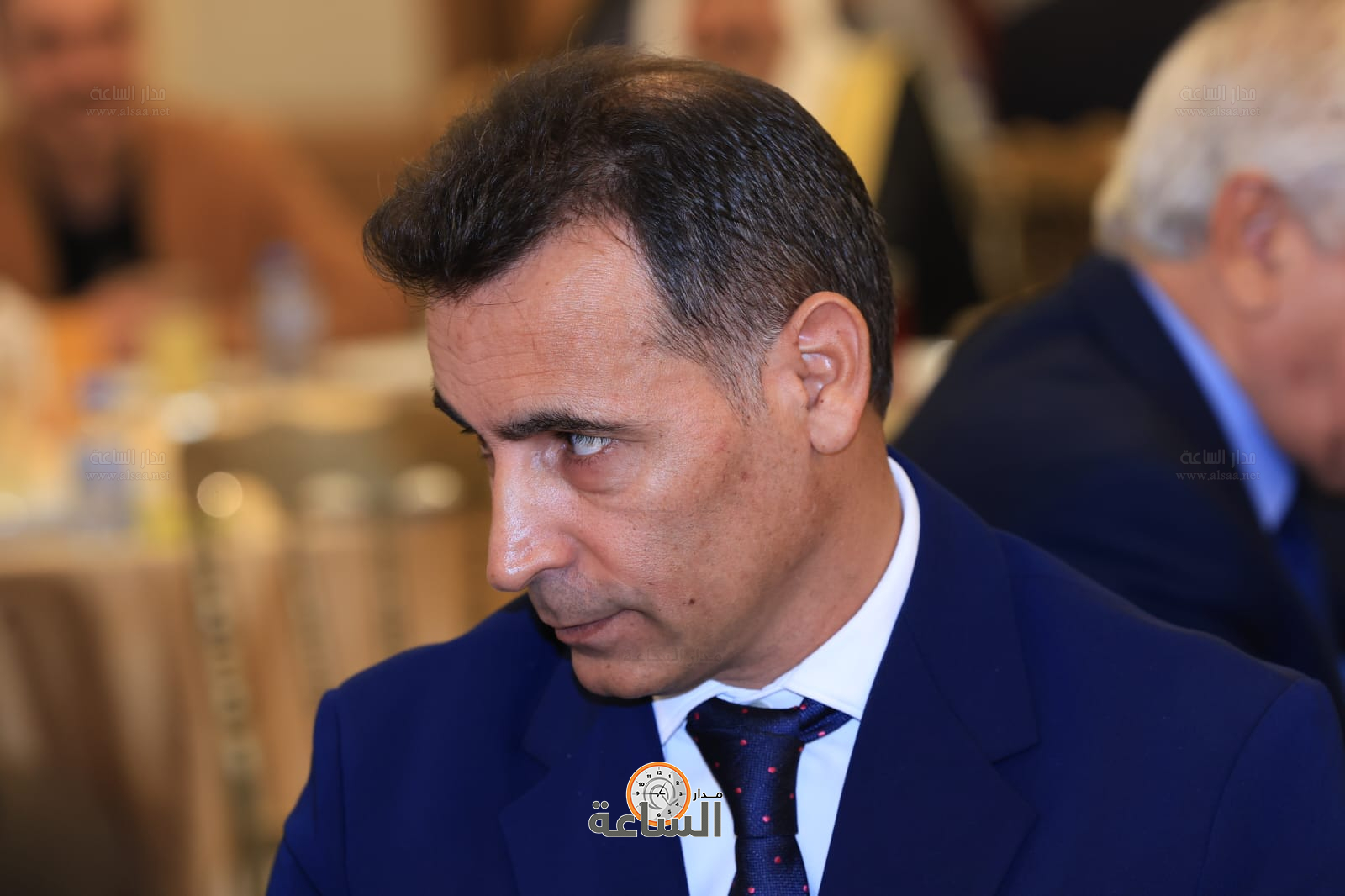 Madar Al-Saa Images 0.43717064471812095