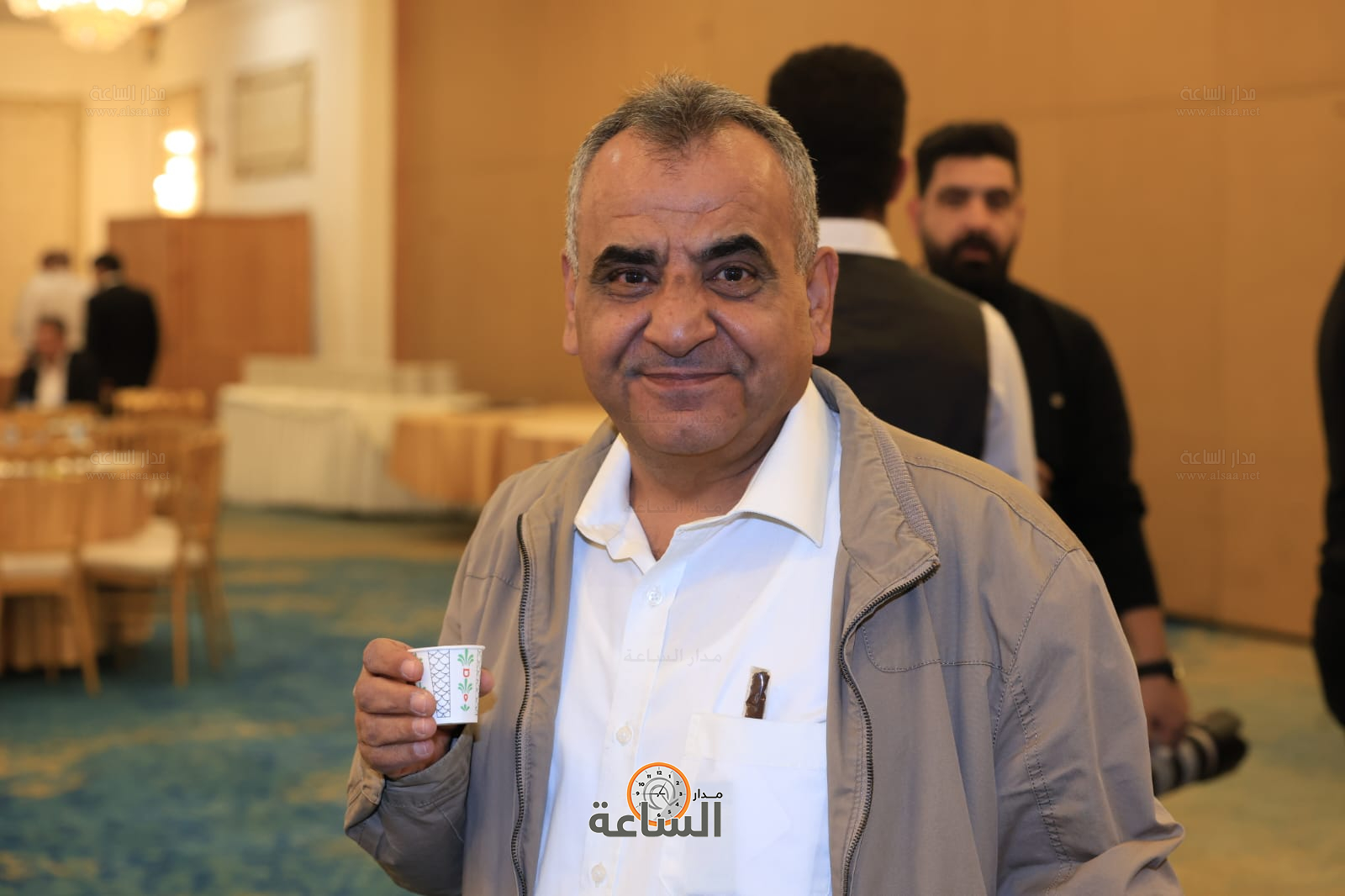 Madar Al-Saa Images 0.8417468286337562