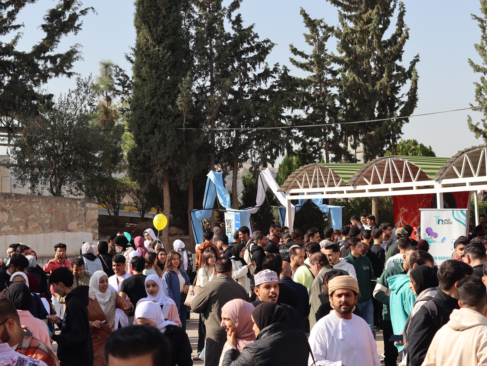 Madar Al-Saa Images 0.6344160307855543