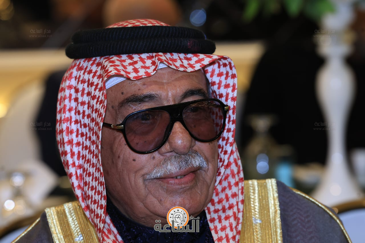 Madar Al-Saa Images 0.2567829389625119