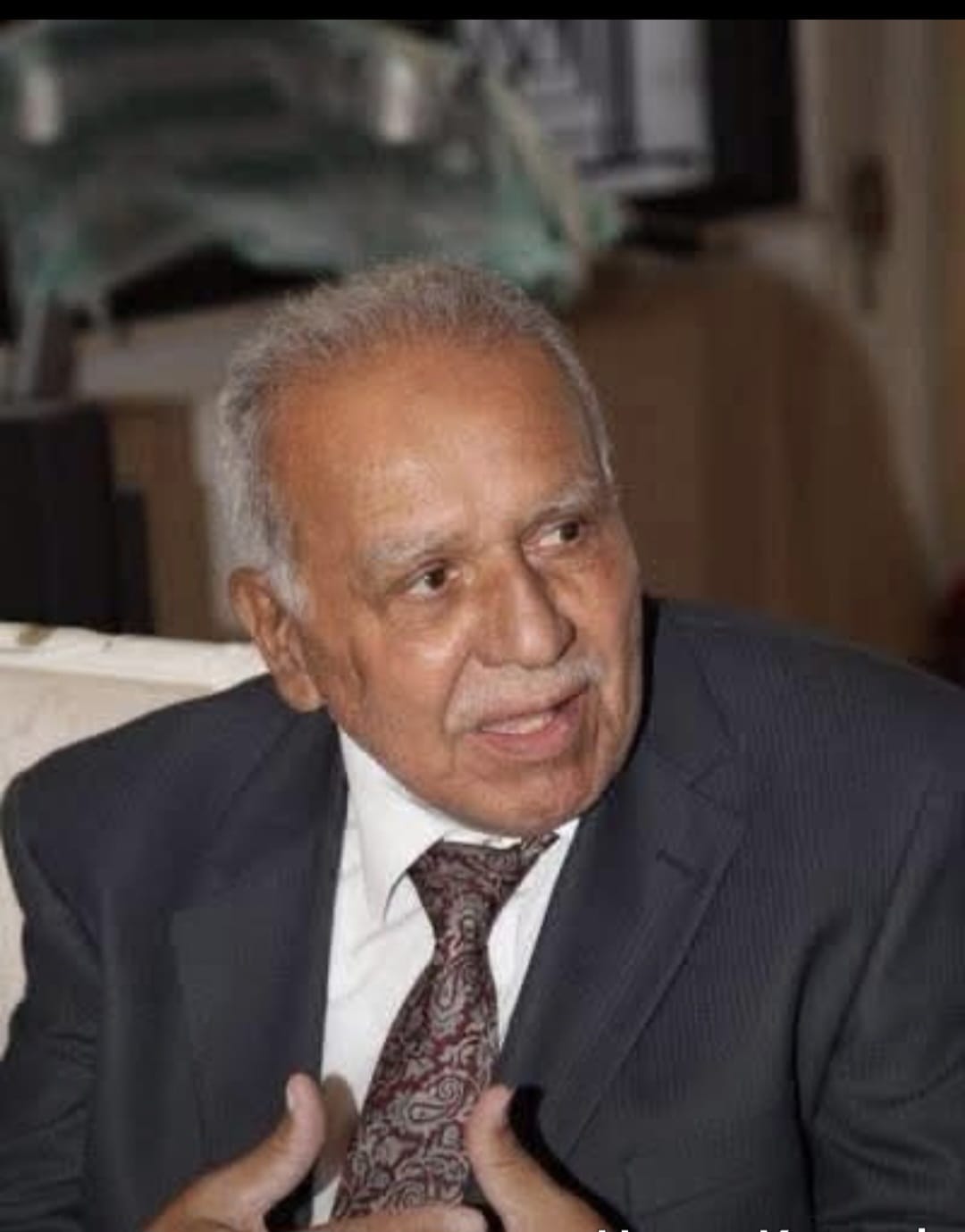 Madar Al-Saa Images 0.5122543446911372