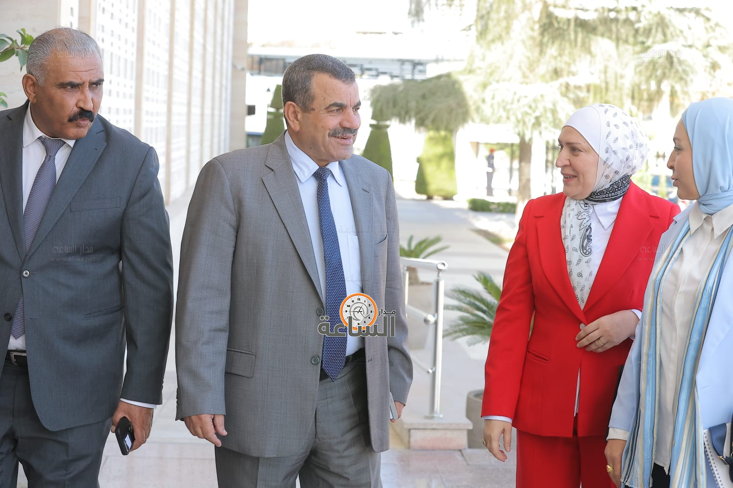 Madar Al-Saa Images 0.081597639439976