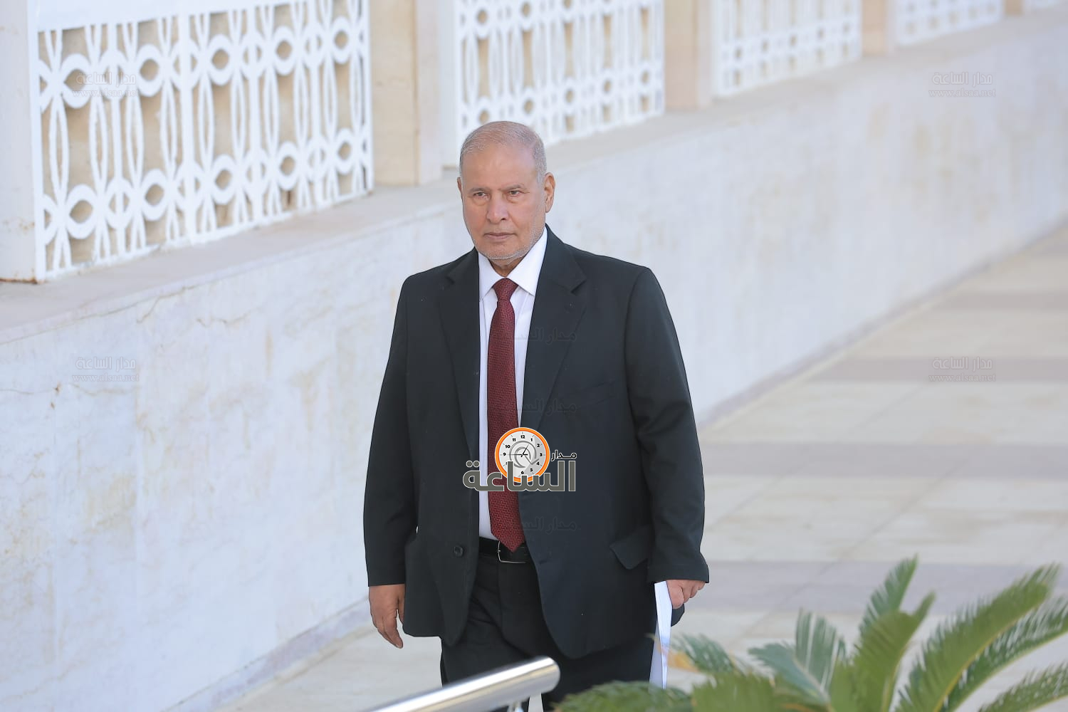 Madar Al-Saa Images 0.9627415079047599