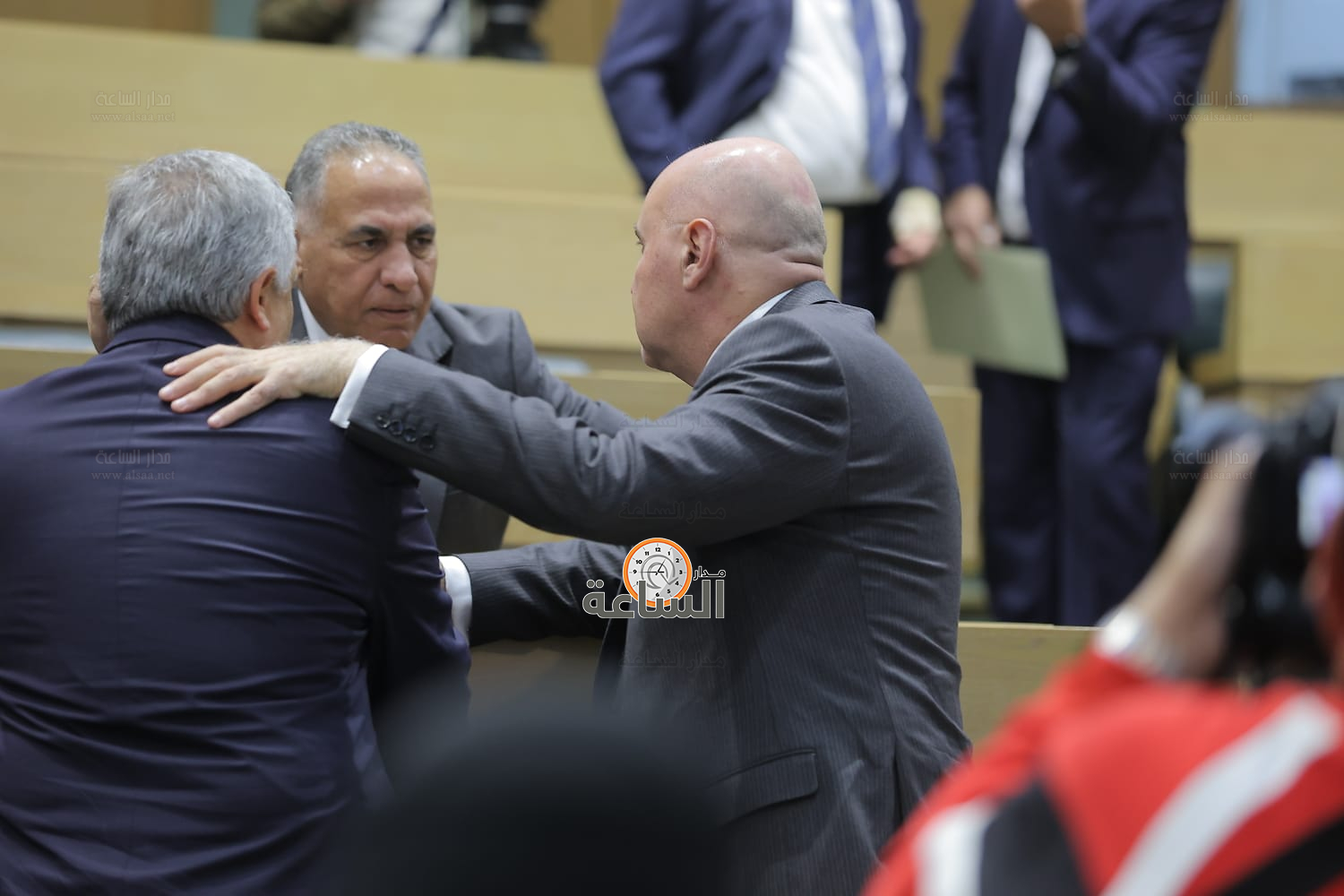 Madar Al-Saa Images 0.46381230285364483