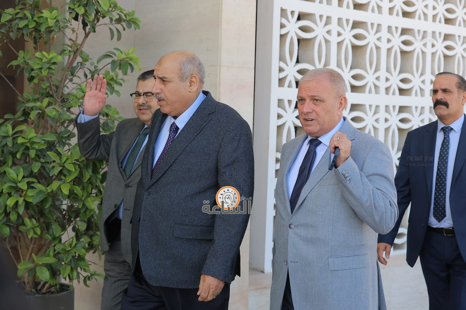 Madar Al-Saa Images 0.8374365949400008