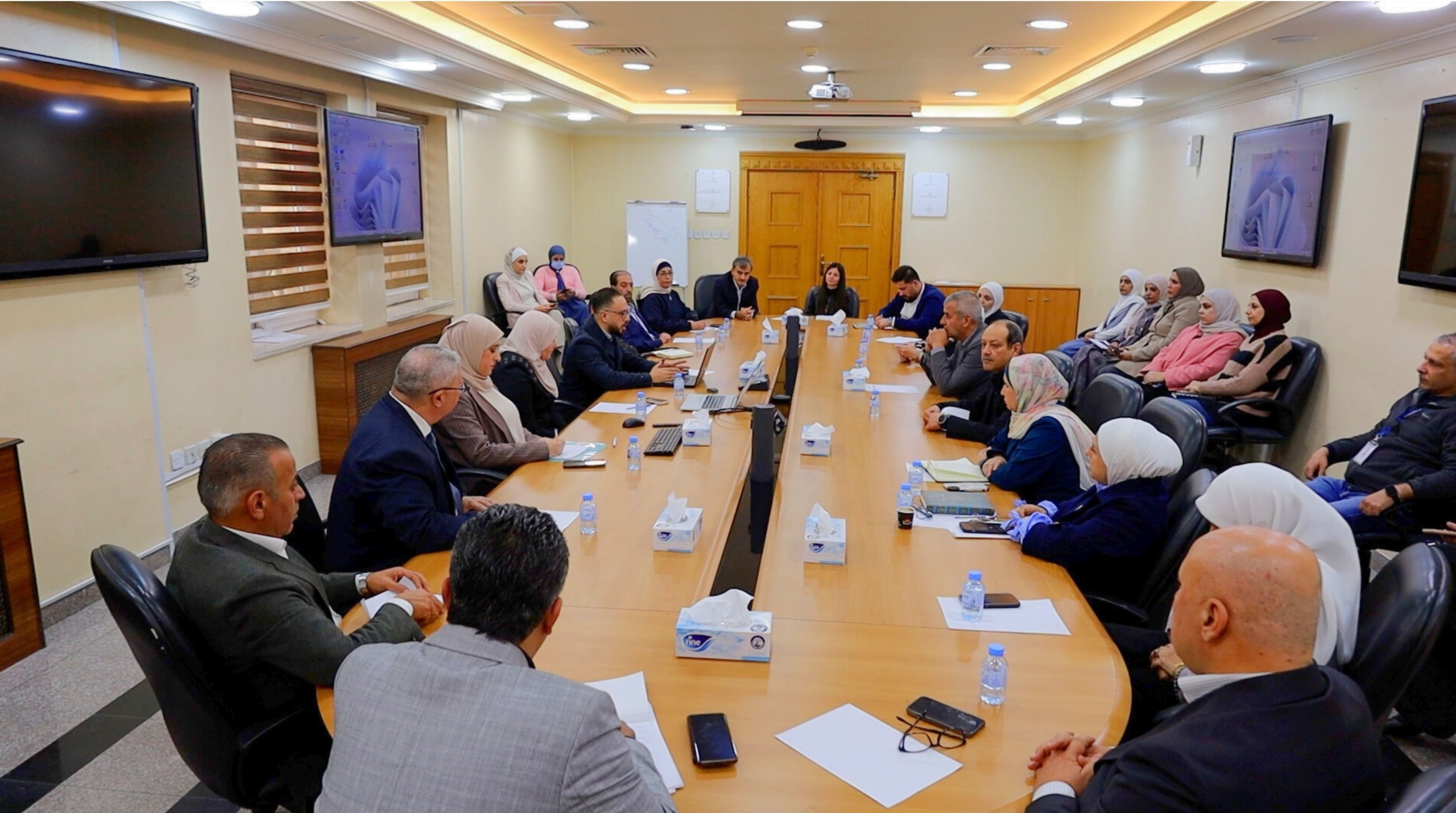 Madar Al-Saa Images 0.10950368430178758