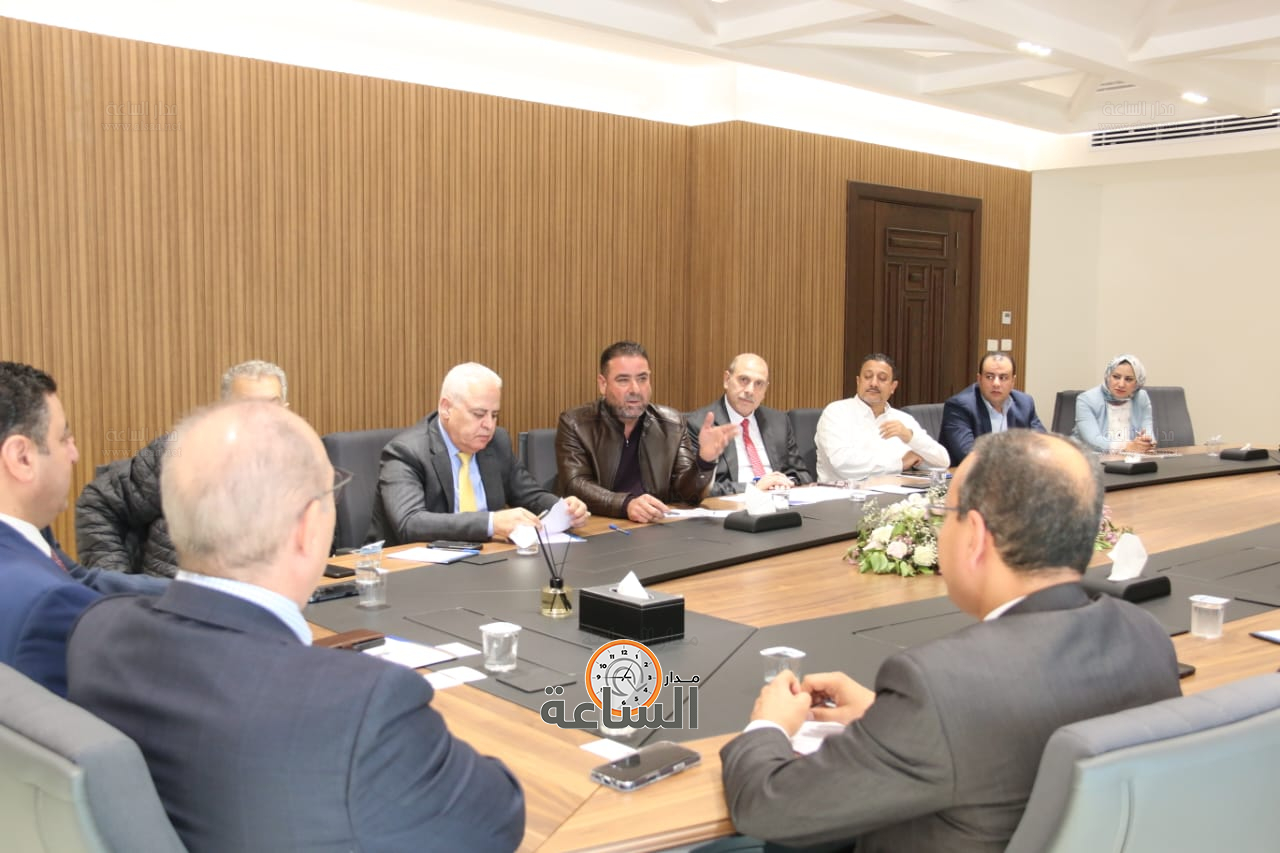 Madar Al-Saa Images 0.1506168366408891