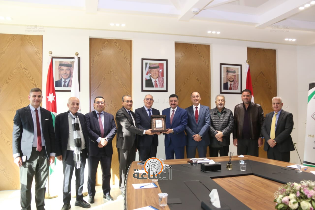 Madar Al-Saa Images 0.49006210481152646